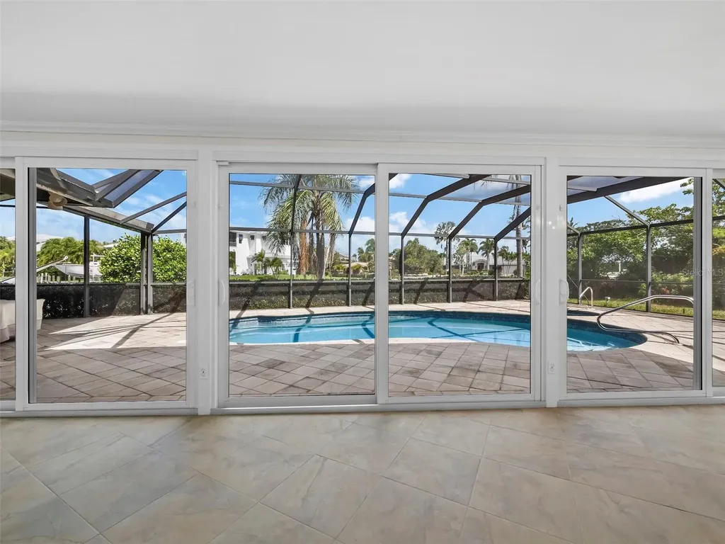 741 Old Compass Road Longboat Key FL 34228