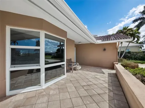 741 Old Compass Road Longboat Key FL 34228