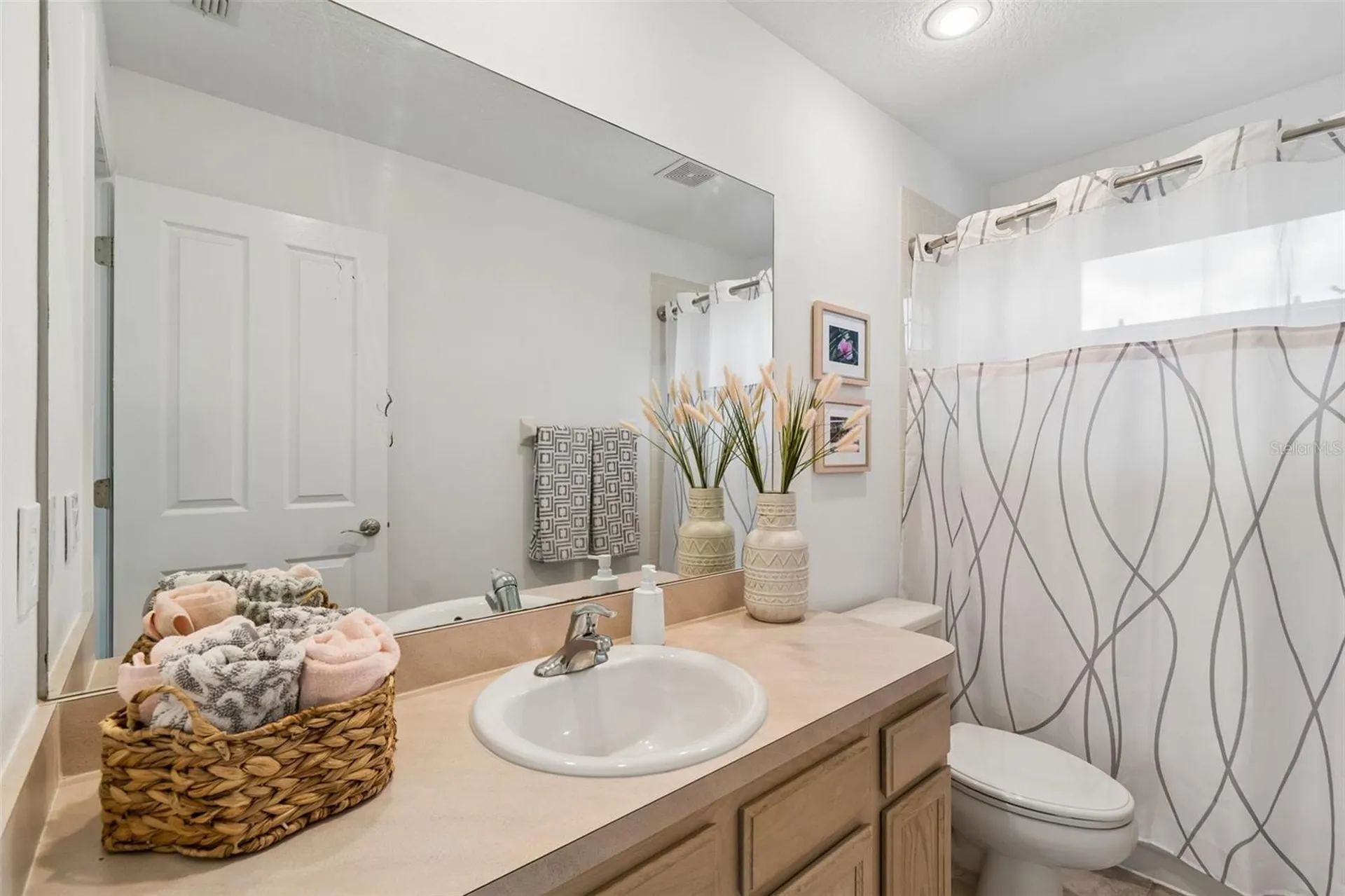 5414 Avenal Drive Lutz FL 33558