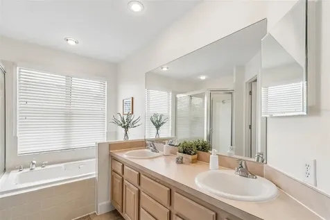 5414 Avenal Drive Lutz FL 33558