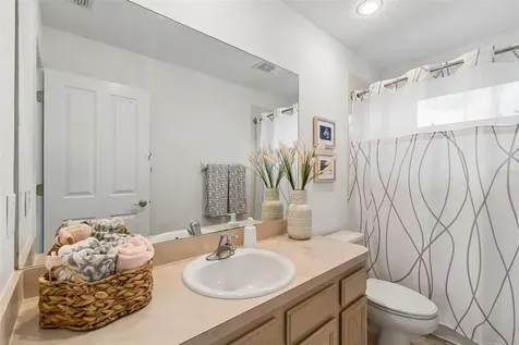 5414 Avenal Drive Lutz FL 33558