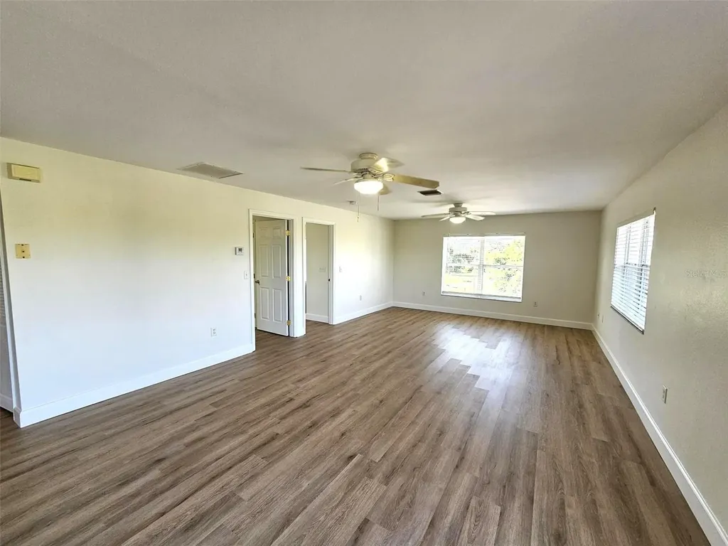 9458 Anita Avenue Englewood FL 34224