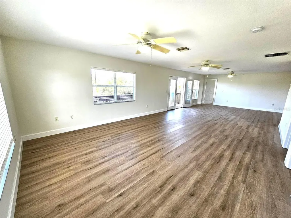 9458 Anita Avenue Englewood FL 34224