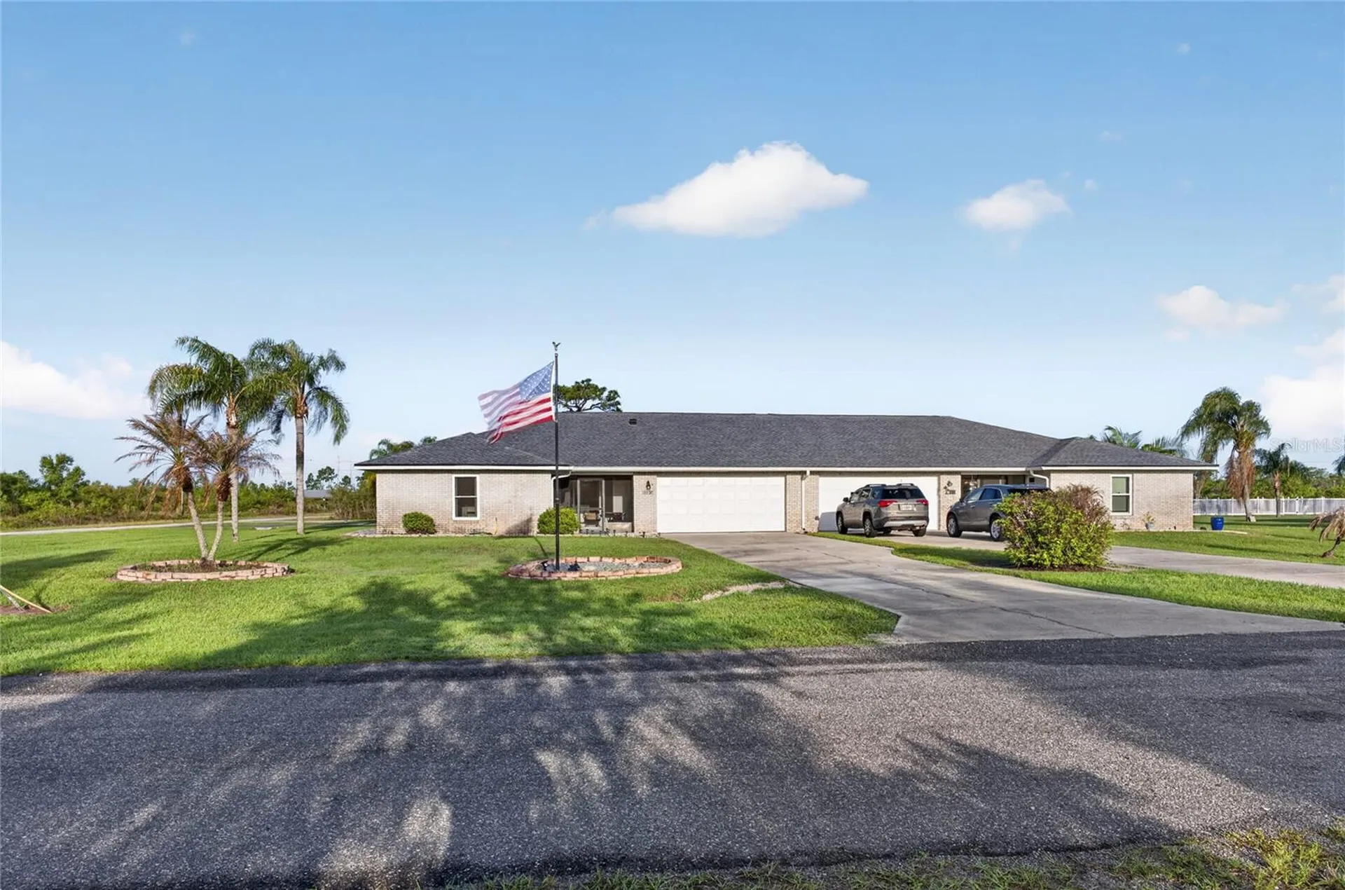 6990 Orlando Drive Indian Lake Estates FL 33855