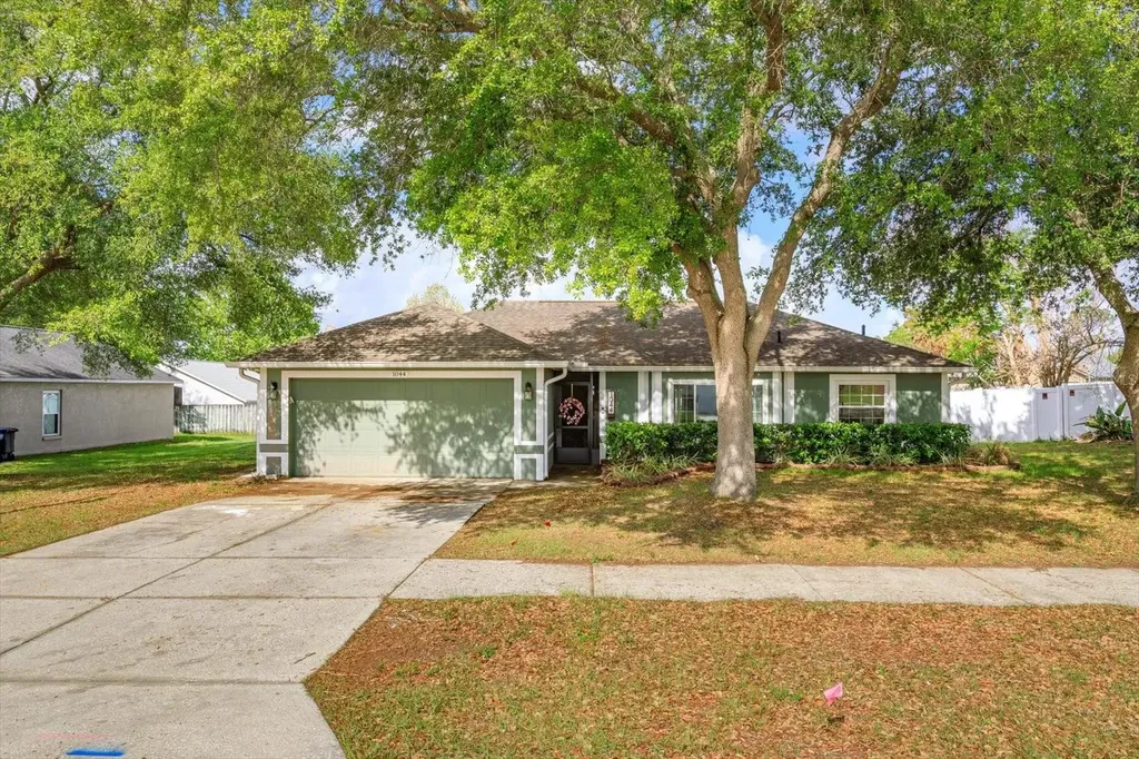 1044 Arbor Hill Circle Minneola FL 34715