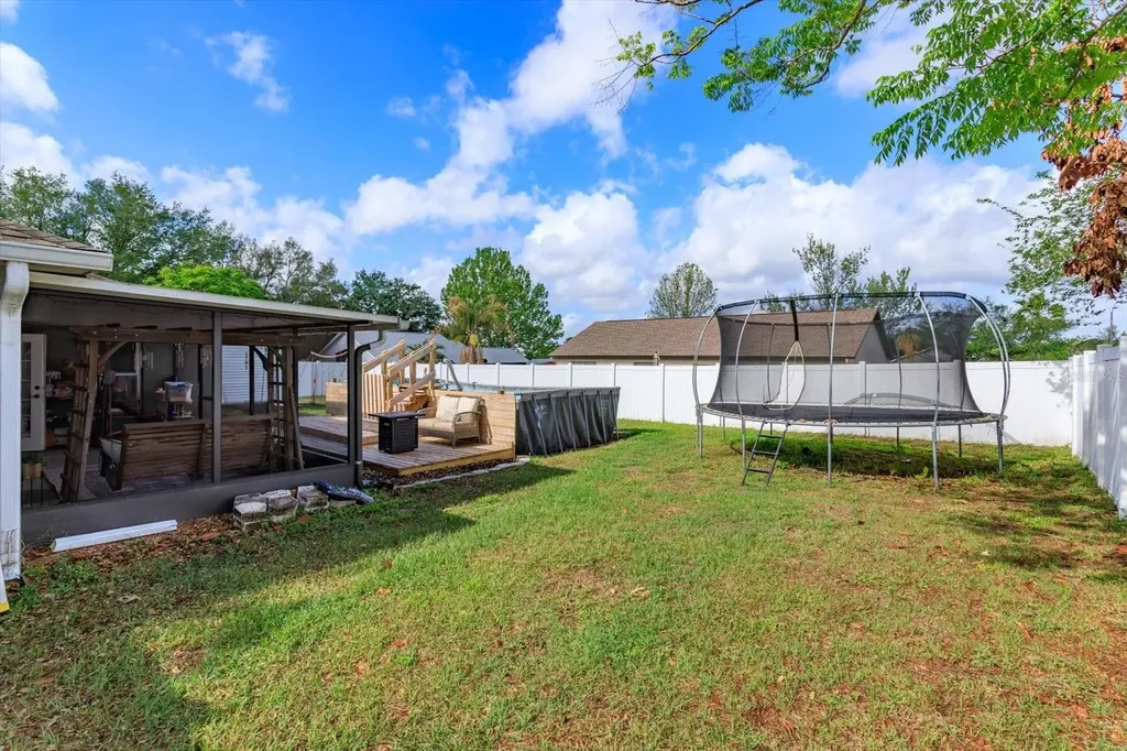 1044 Arbor Hill Circle Minneola FL 34715