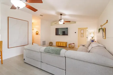 1044 Arbor Hill Circle Minneola FL 34715