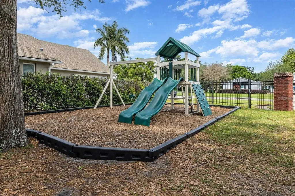 4222 Old Dominion Road Orlando FL 32812