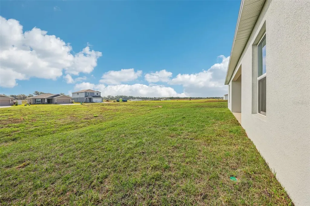 10001 N Wayland Avenue Dunnellon FL 34434