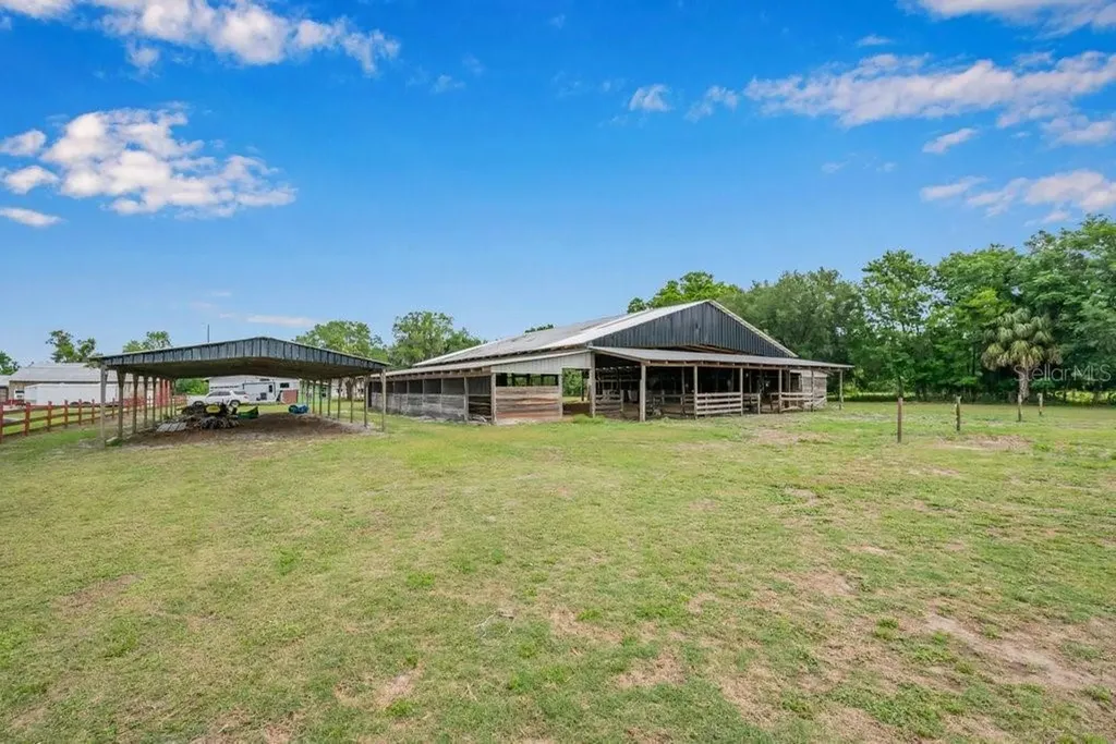 7820 Lithia Pinecrest Road Lithia FL 33547