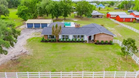 7820 Lithia Pinecrest Road Lithia FL 33547