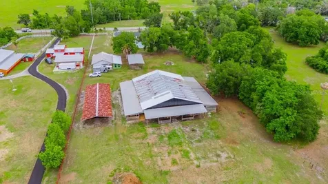 7820 Lithia Pinecrest Road Lithia FL 33547