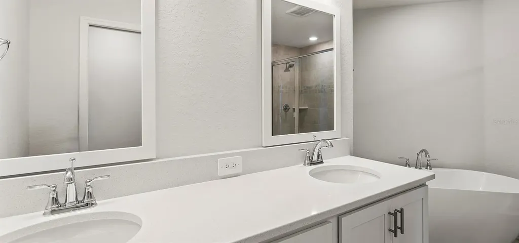 4024 Waving Hickory Boulevard St Cloud FL 34772