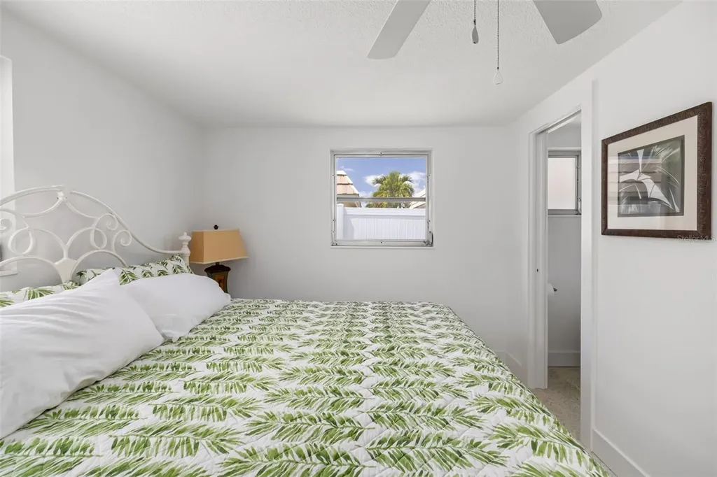 6154 Midnight Pass Road Sarasota FL 34242