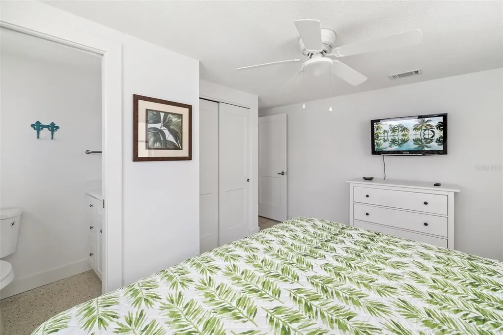 6154 Midnight Pass Road Sarasota FL 34242