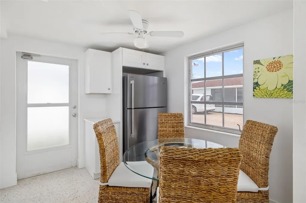 6154 Midnight Pass Road Sarasota FL 34242