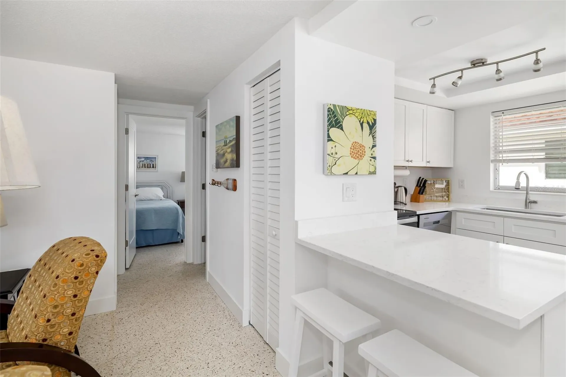 6154 Midnight Pass Road Sarasota FL 34242