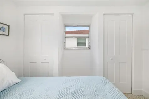 6154 Midnight Pass Road Sarasota FL 34242