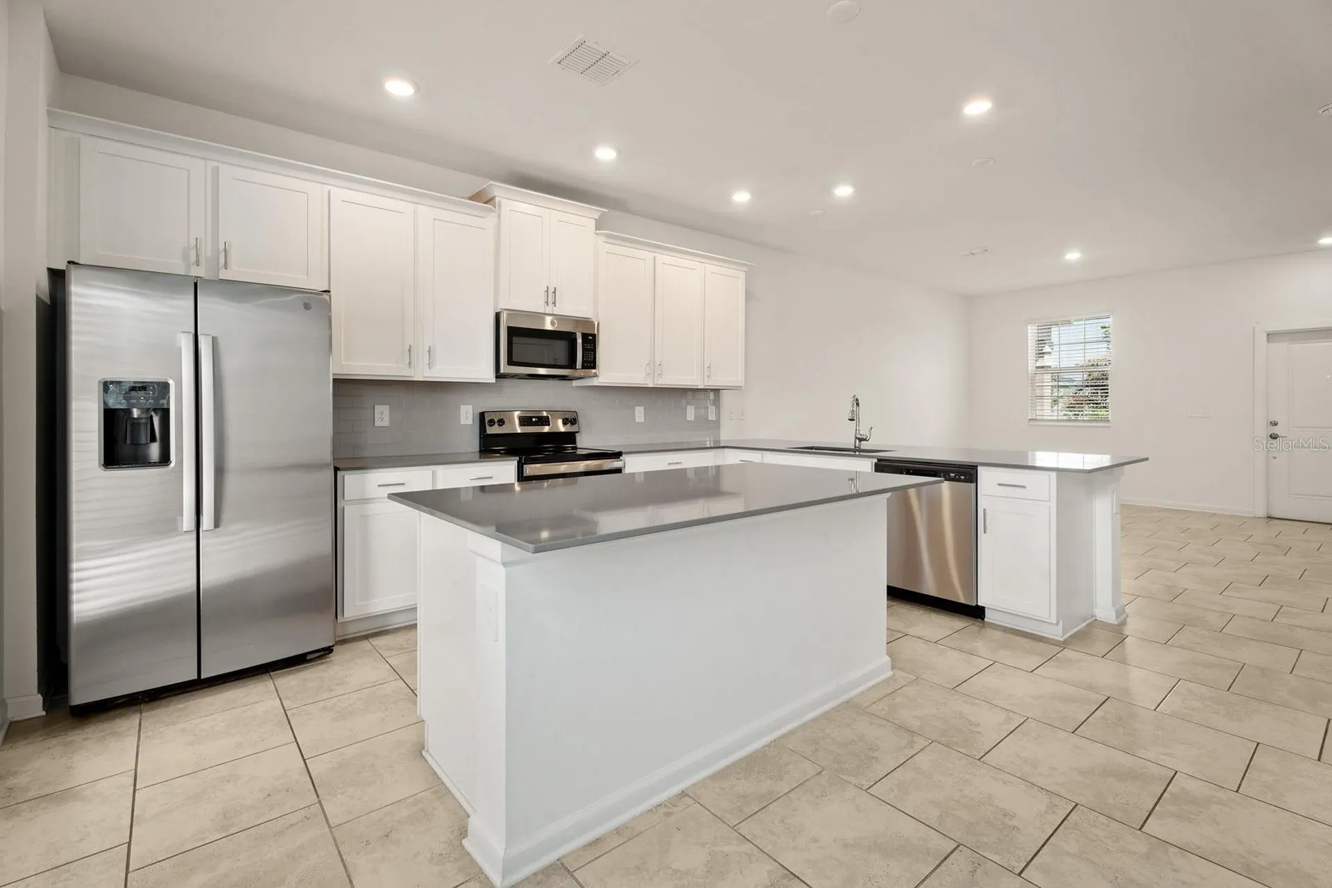 1838 Tohoqua Boulevard Kissimmee FL 34744