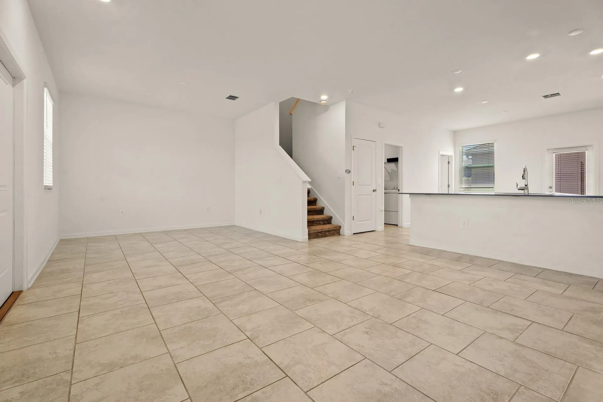 1838 Tohoqua Boulevard Kissimmee FL 34744