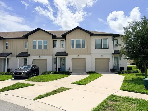 1542 Discovery Street Davenport FL 33896