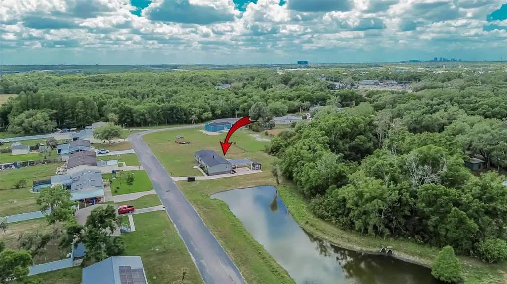 9150 Wood Terrace Drive Tampa FL 33637