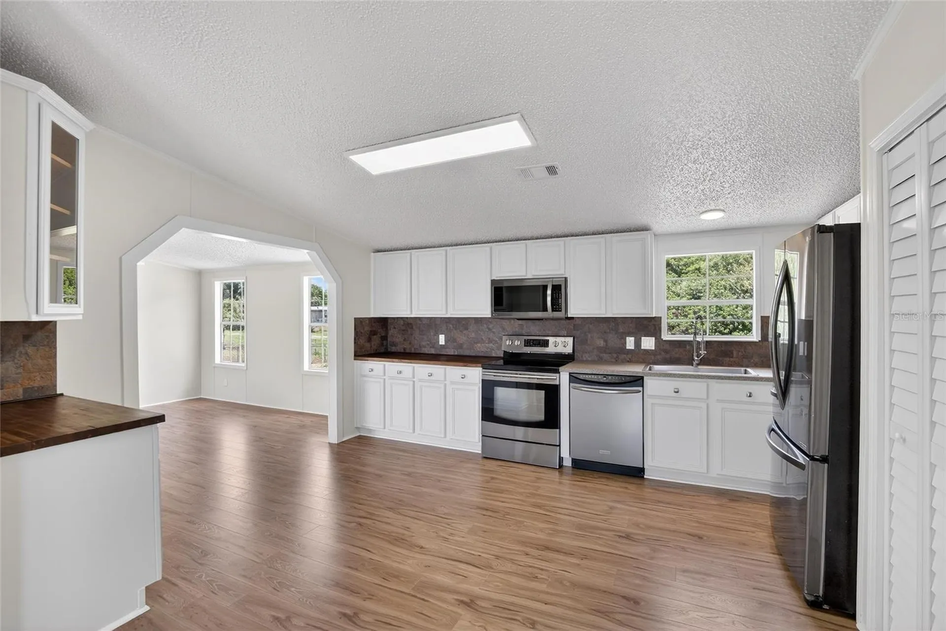 9150 Wood Terrace Drive Tampa FL 33637