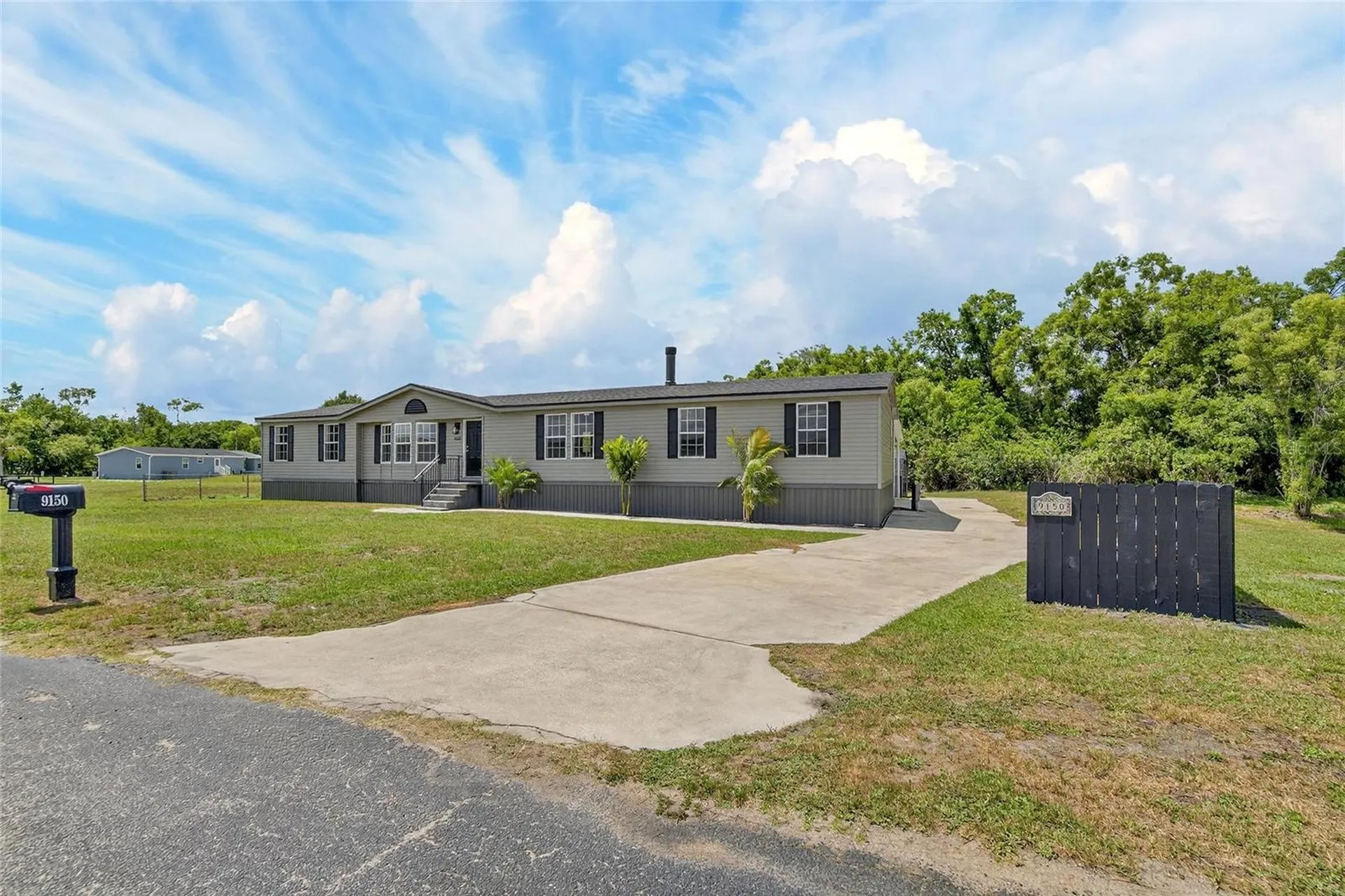 9150 Wood Terrace Drive Tampa FL 33637