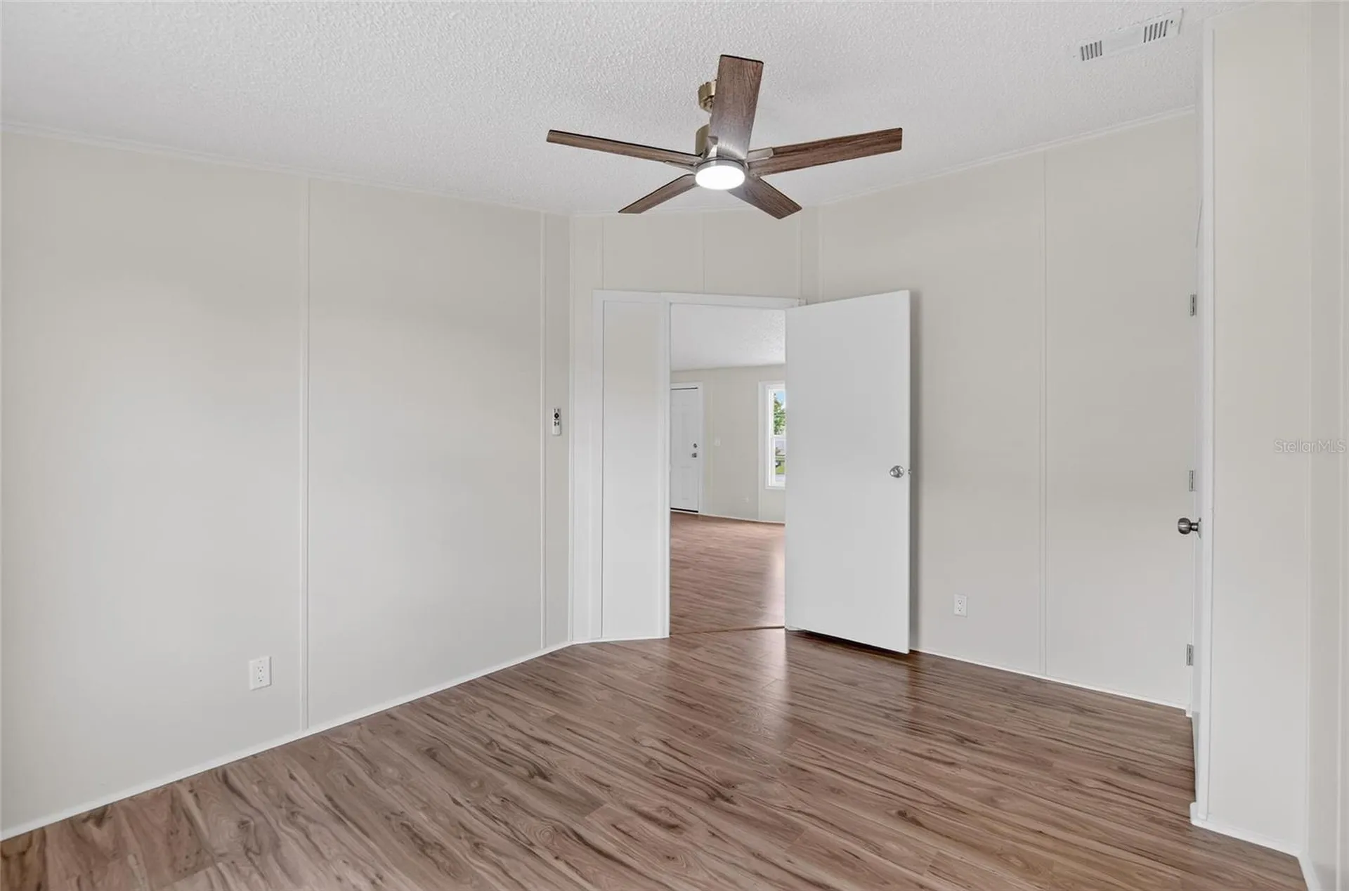 9150 Wood Terrace Drive Tampa FL 33637