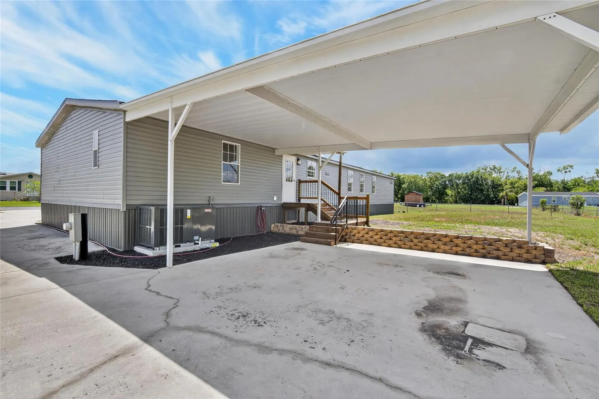 9150 Wood Terrace Drive Tampa FL 33637