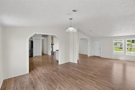 9150 Wood Terrace Drive Tampa FL 33637