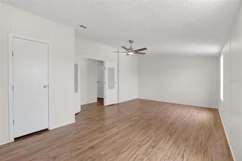 9150 Wood Terrace Drive Tampa FL 33637