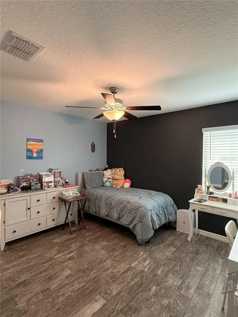146 Rain Berry Avenue Ruskin FL 33570