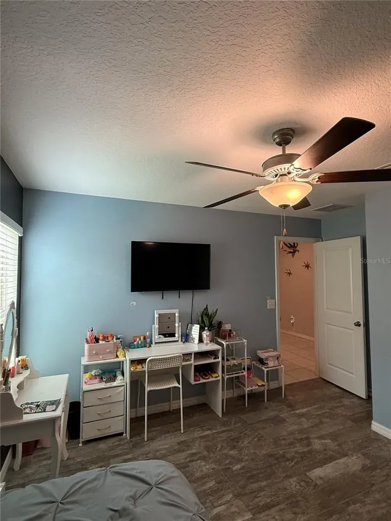 146 Rain Berry Avenue Ruskin FL 33570