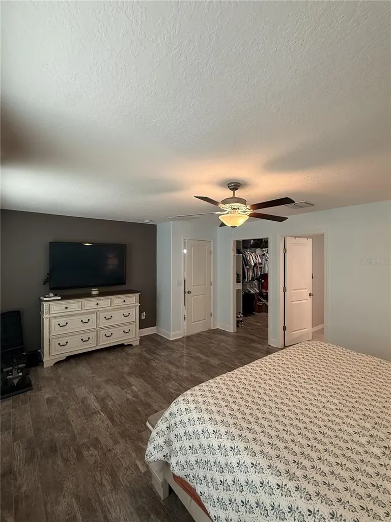 146 Rain Berry Avenue Ruskin FL 33570
