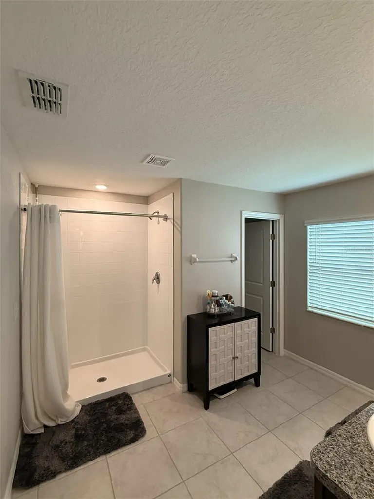 146 Rain Berry Avenue Ruskin FL 33570