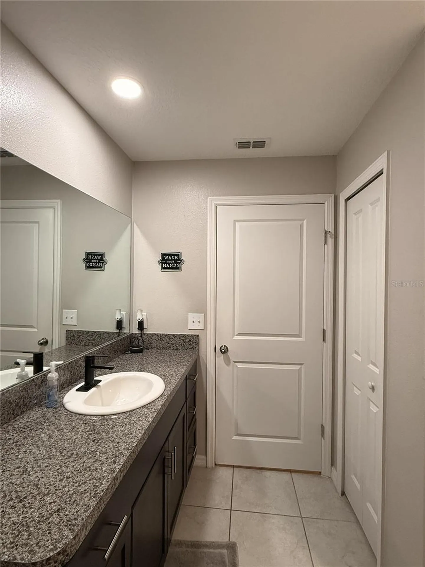 146 Rain Berry Avenue Ruskin FL 33570