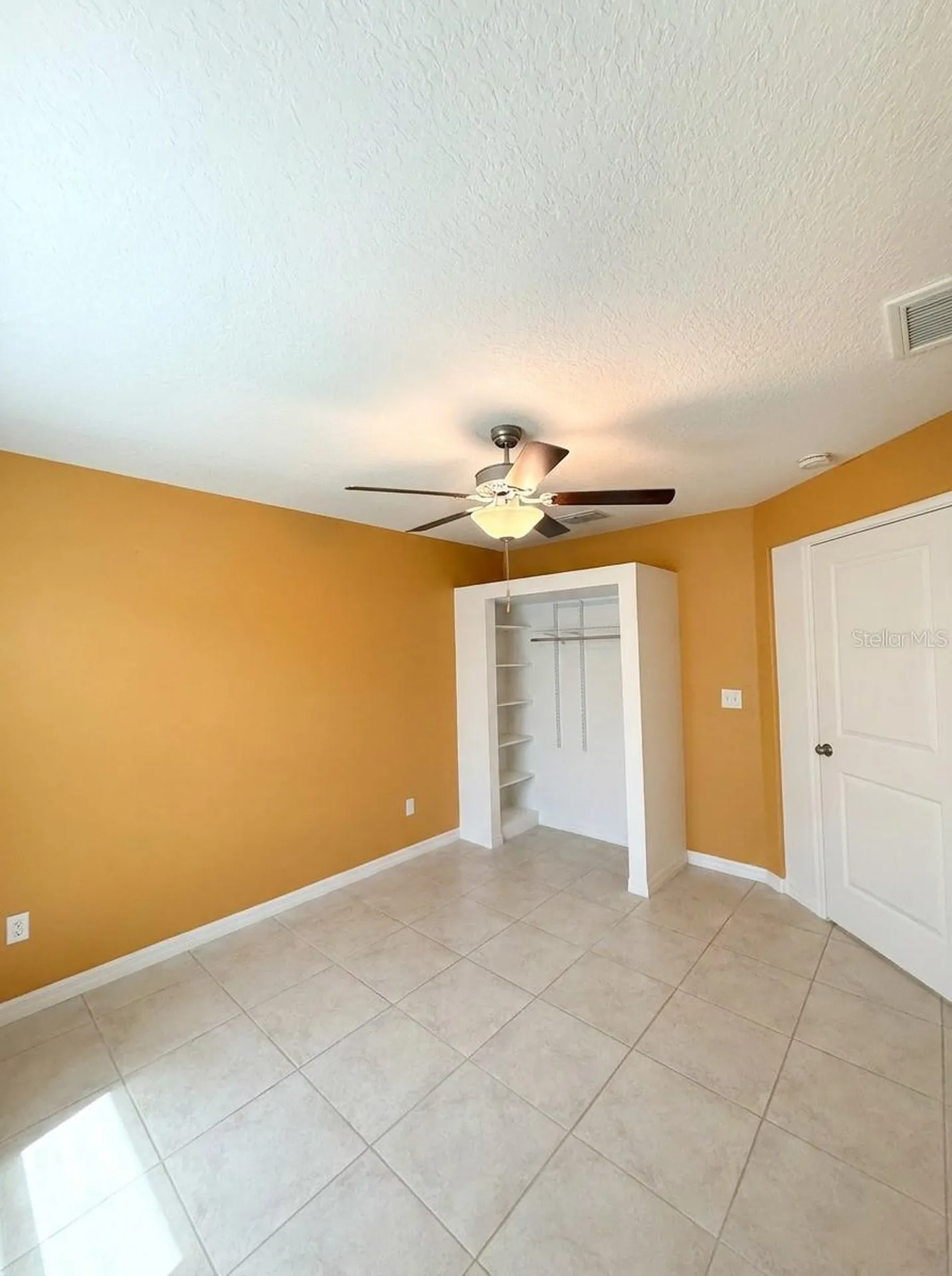 146 Rain Berry Avenue Ruskin FL 33570