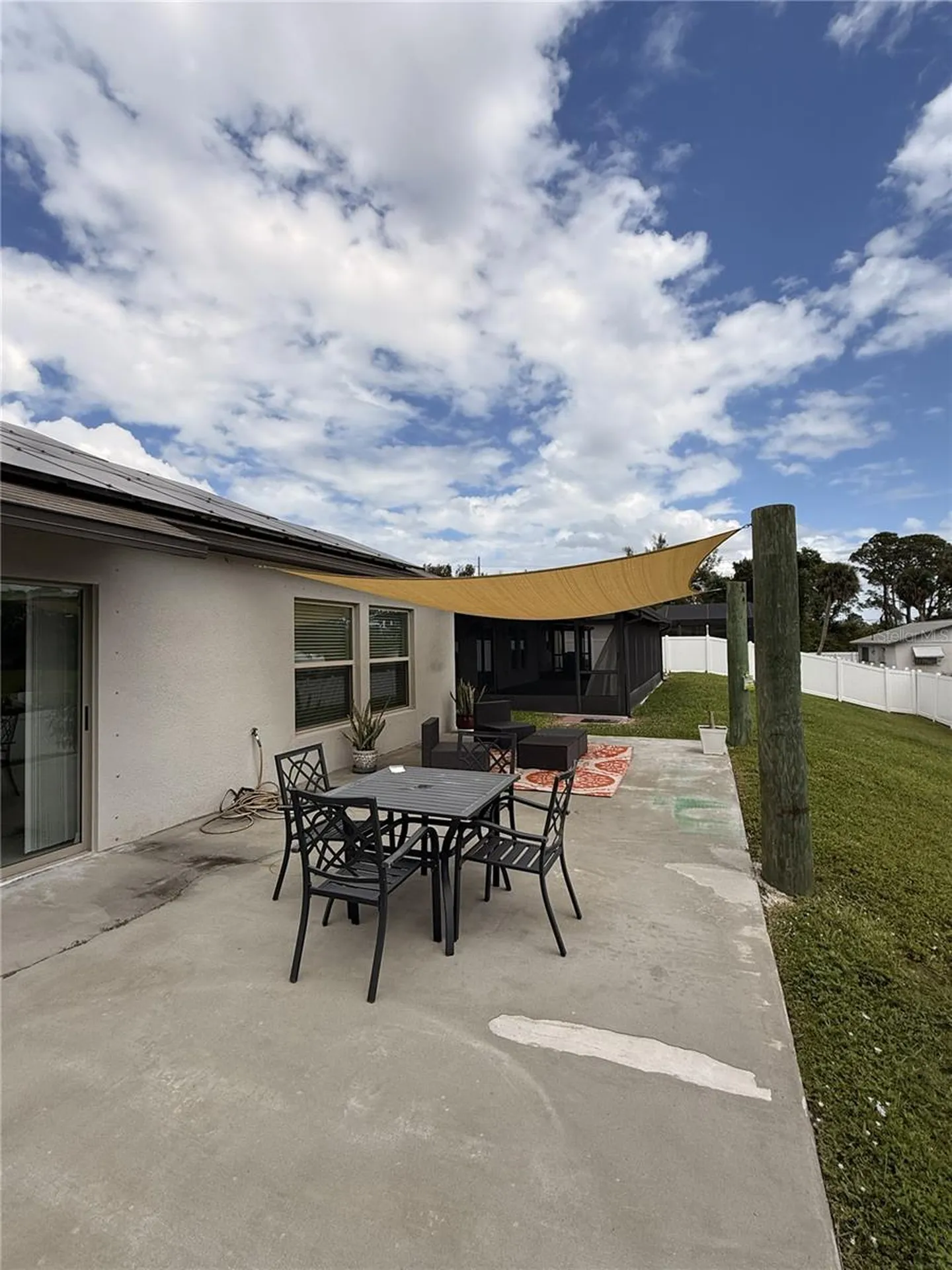146 Rain Berry Avenue Ruskin FL 33570