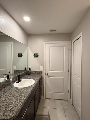 146 Rain Berry Avenue Ruskin FL 33570