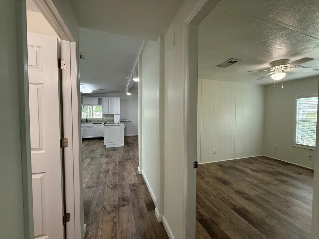 8 Robin Road Wildwood FL 34785