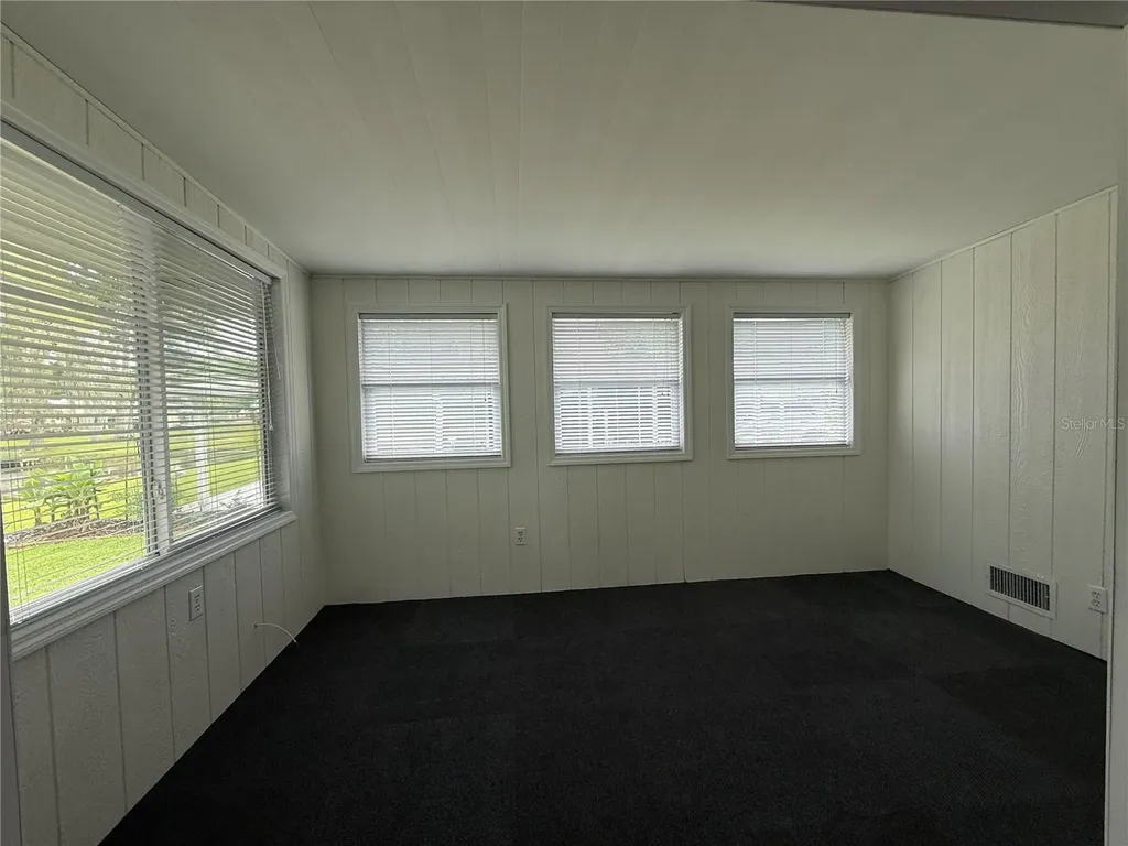 8 Robin Road Wildwood FL 34785