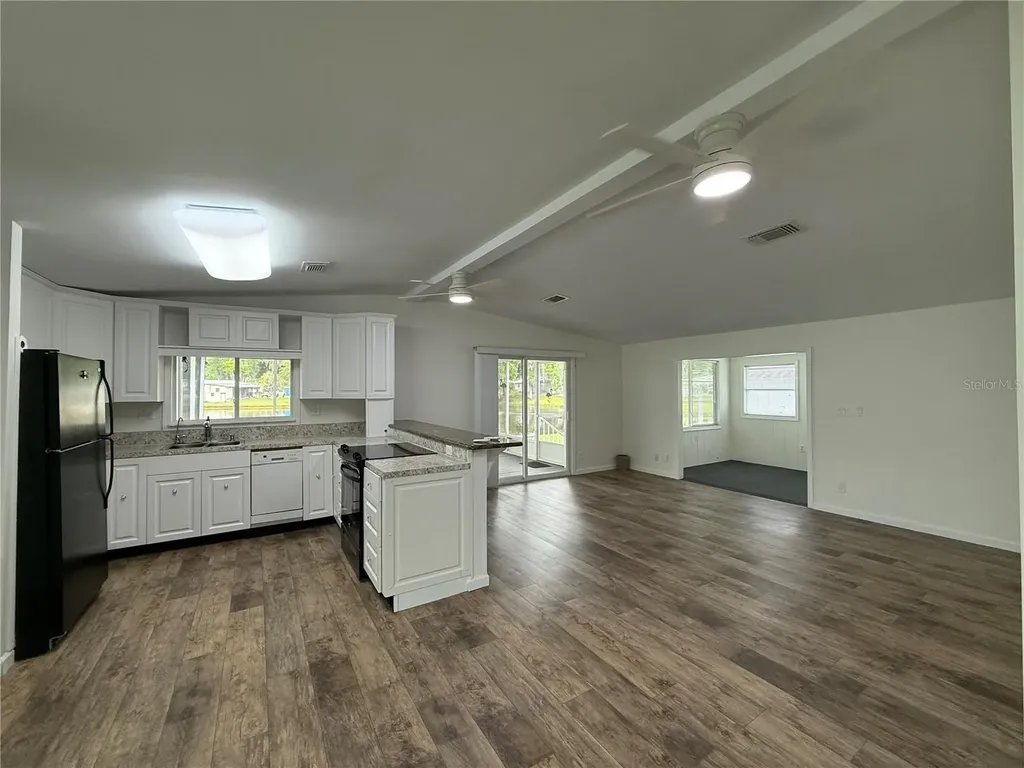 8 Robin Road Wildwood FL 34785
