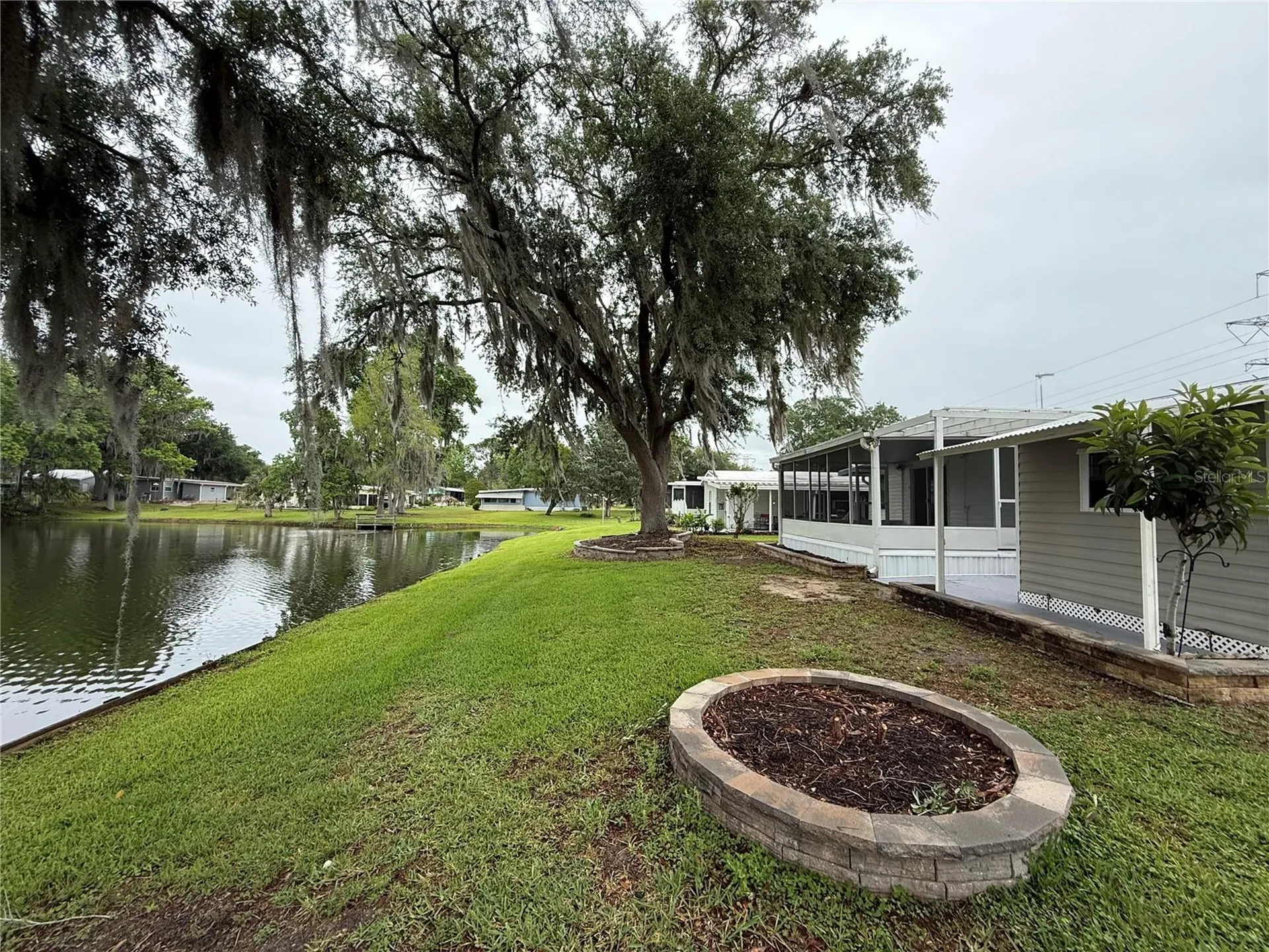 8 Robin Road Wildwood FL 34785