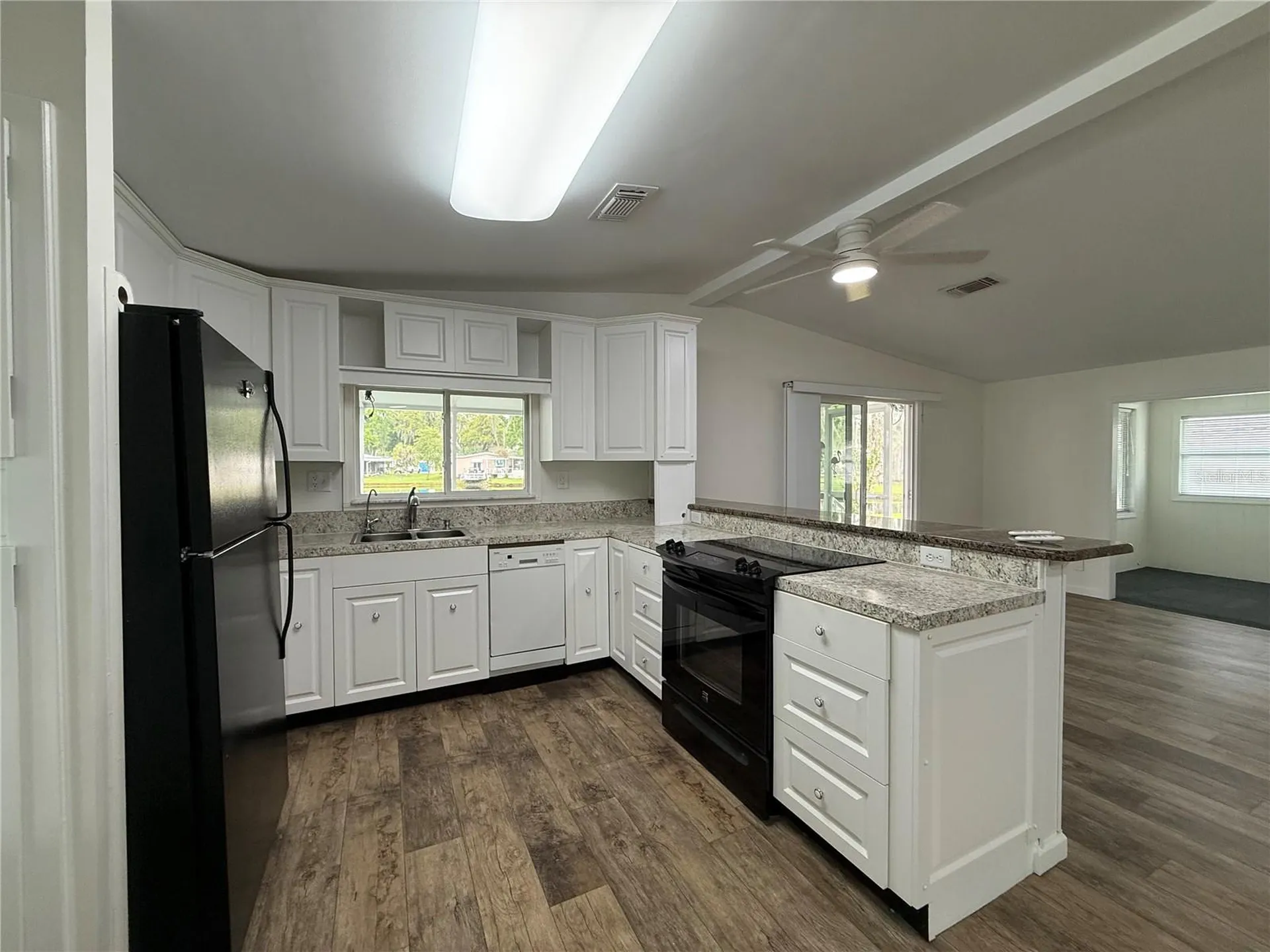8 Robin Road Wildwood FL 34785