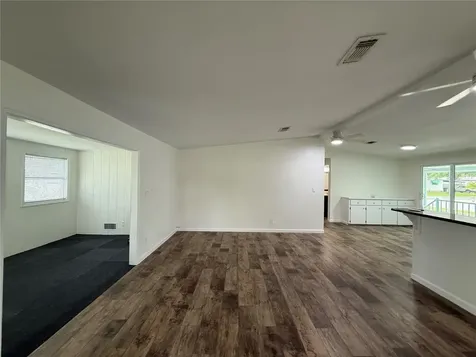 8 Robin Road Wildwood FL 34785