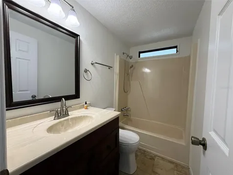 8 Robin Road Wildwood FL 34785