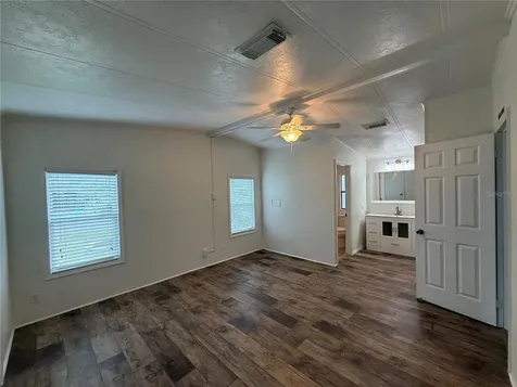 8 Robin Road Wildwood FL 34785