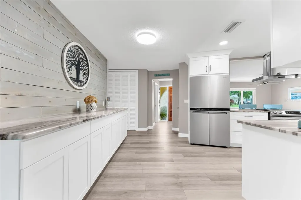 1467 Cambridge Drive Clearwater FL 33756