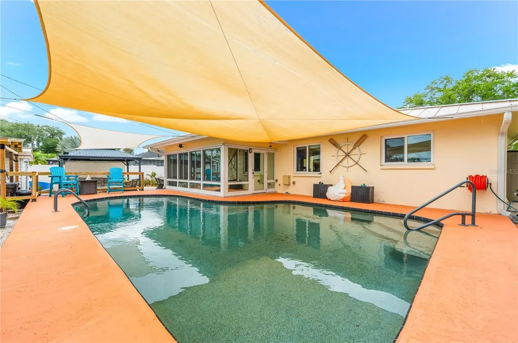 1467 Cambridge Drive Clearwater FL 33756